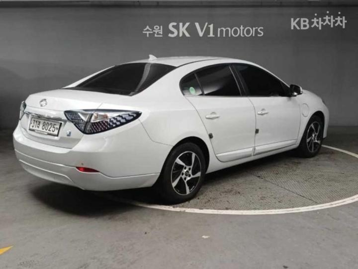 Renault SM3 Z.E. RE 5