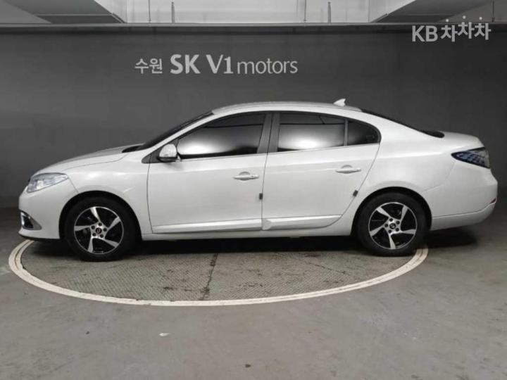 Renault SM3 Z.E. RE 6