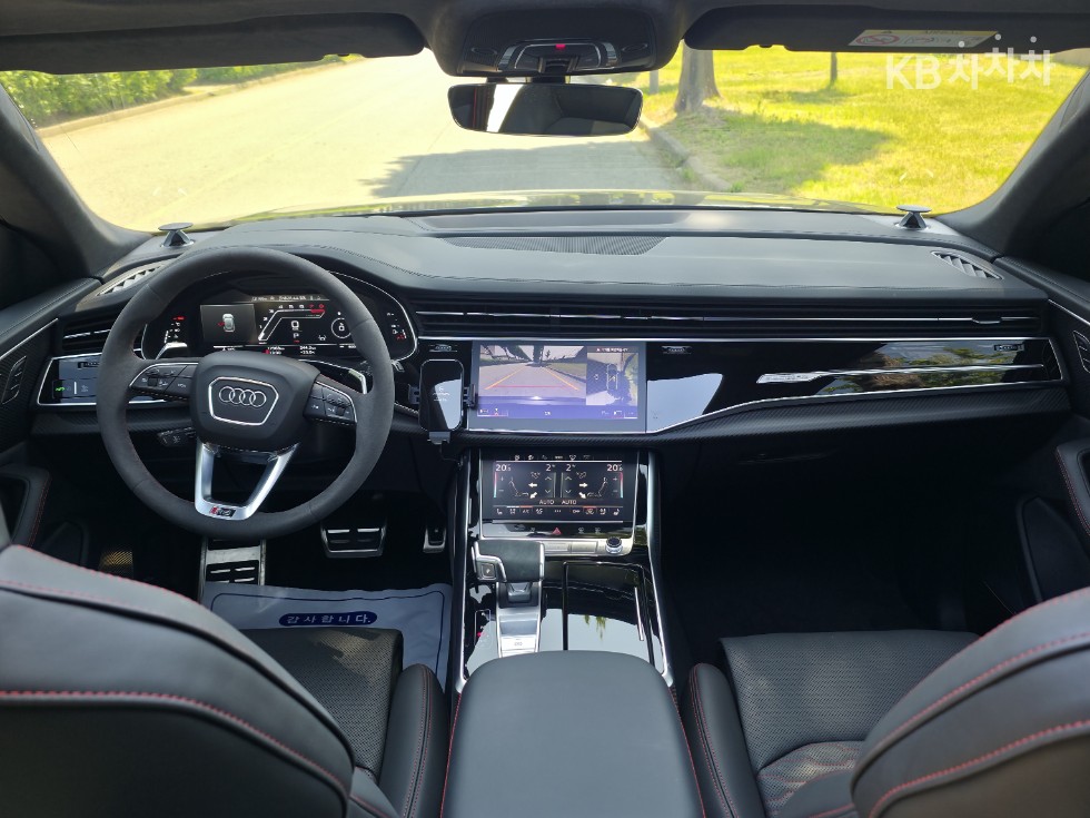 Audi RS Q8 — miniaturë 14