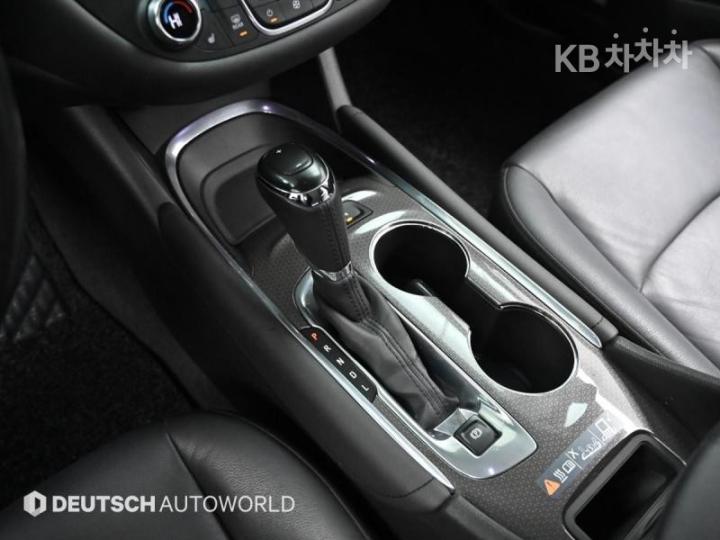 Chevrolet Malibu Hybrid 1.8 Hybrid LT Deluxe 10