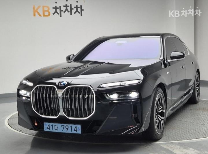 BMW i7 eDrive 50 M Sport