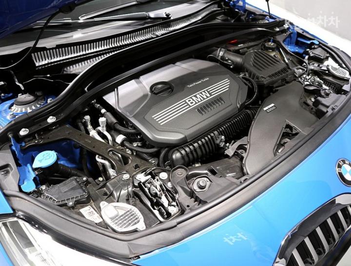 BMW 1 Series F40 120i M Sport 7