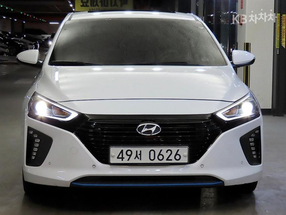 2016 - hyundai ioniq