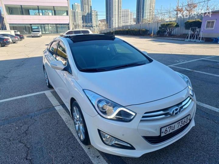 Hyundai i40 Saloon 2.0 GDI MODERN 4