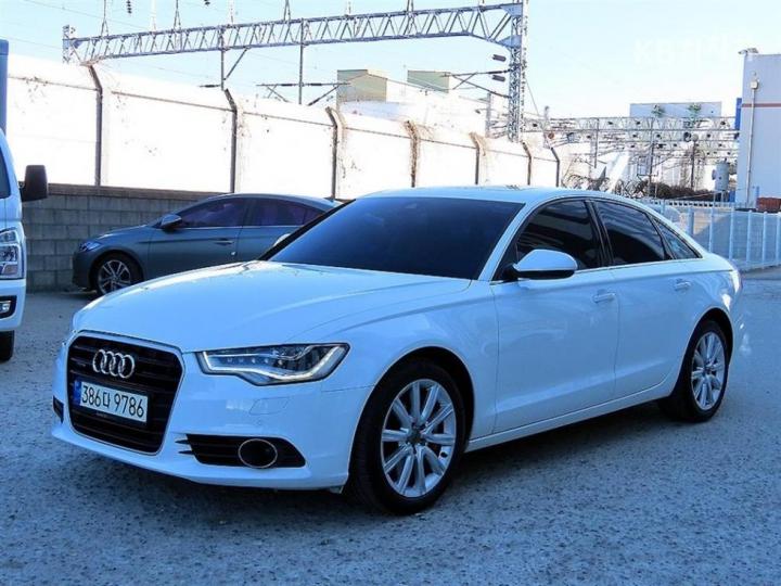 Audi A6 NEW 3.0 TFSI Quattro C6
