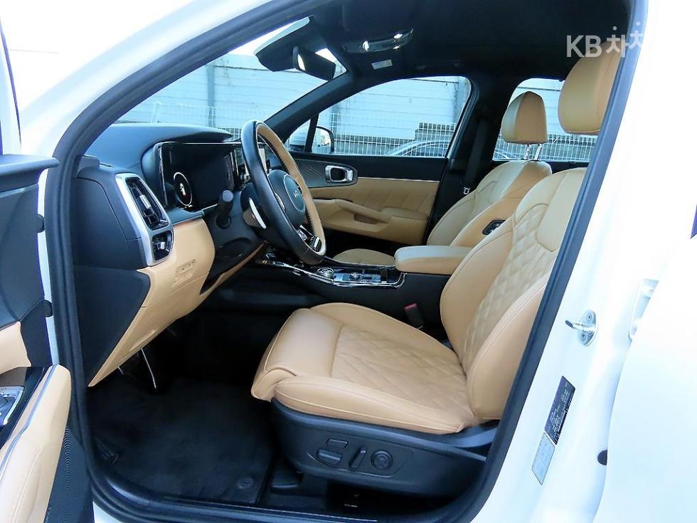 2022 - kia sorento