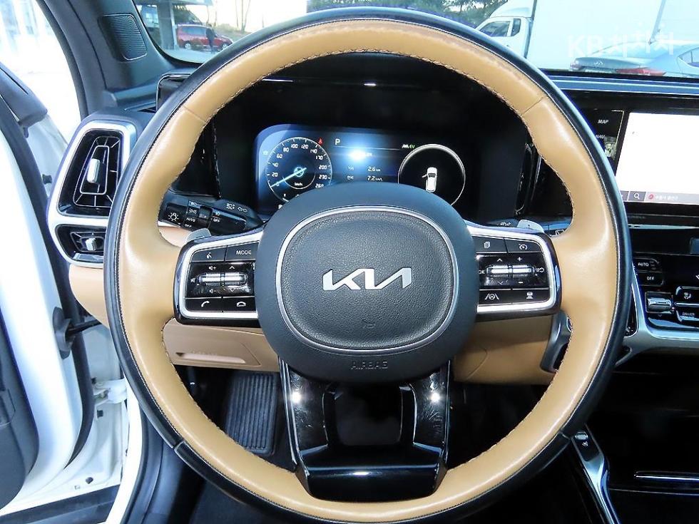 2022 - kia sorento