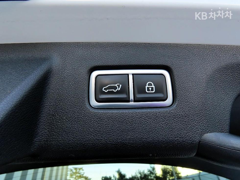 2022 - kia sorento