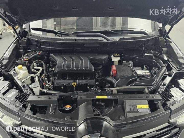 Renault QM6 2.0 LPe 2WD RE Signature 7