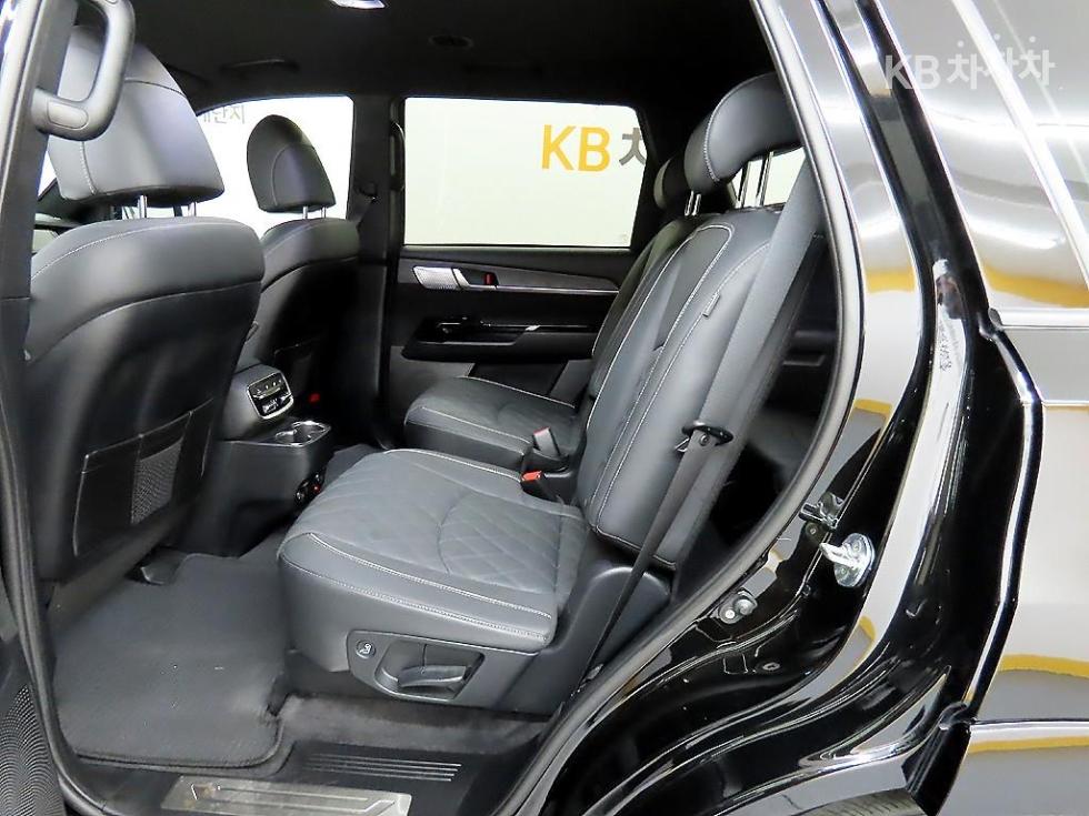2022 - kia mohave