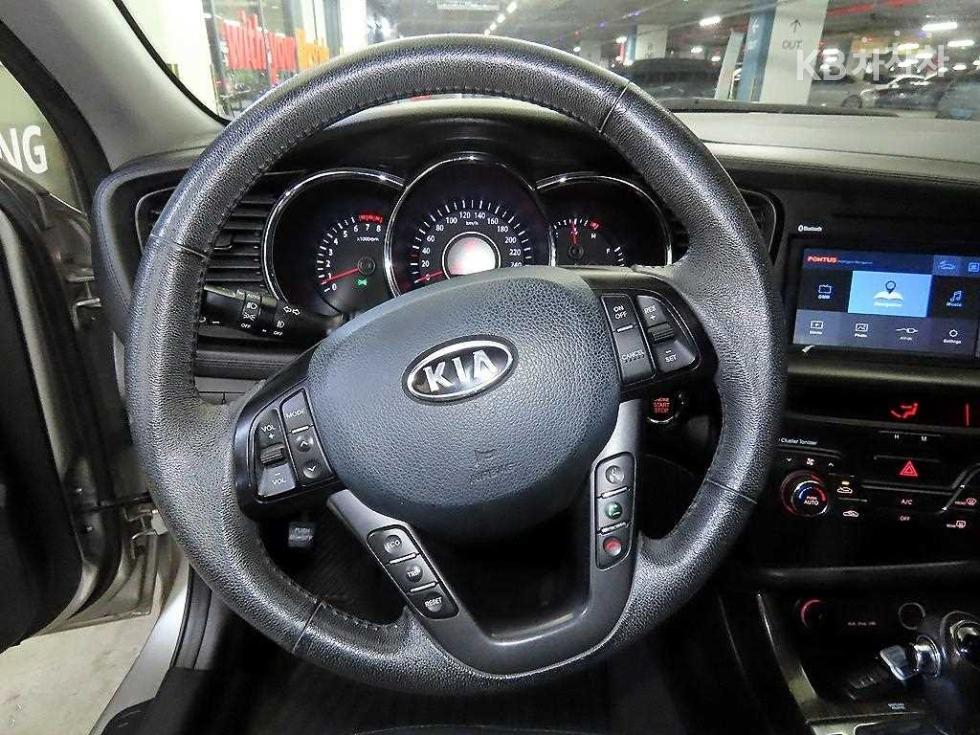 2012 - kia k5