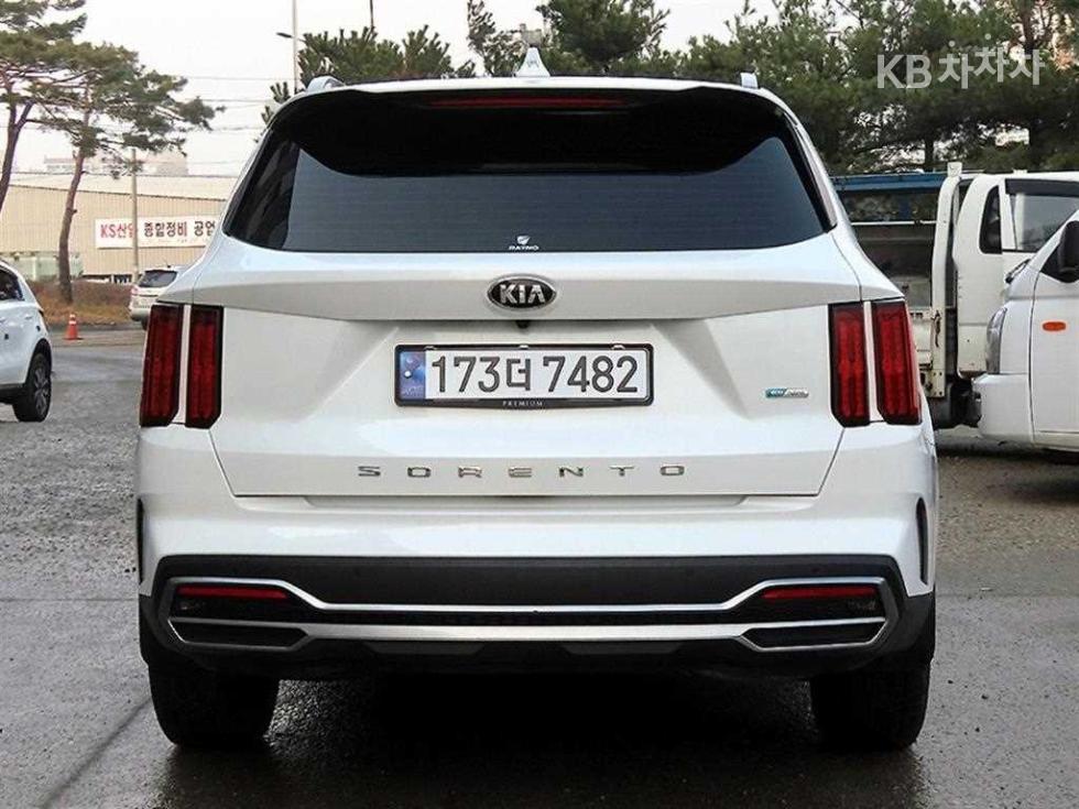 2021 - kia sorento