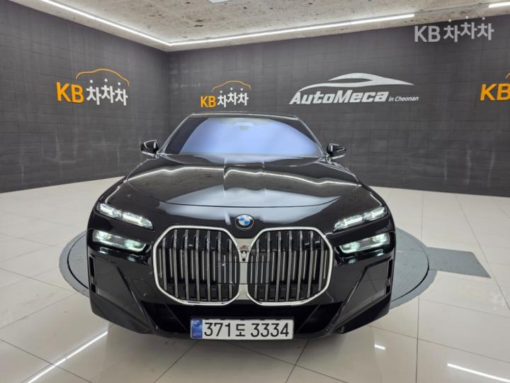 BMW 7 Series G70 750e xDrive M Sport Executive