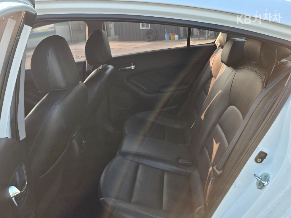 2014 - kia k3