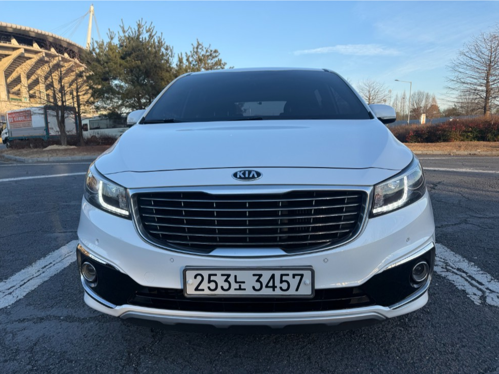 2017 - kia carnival