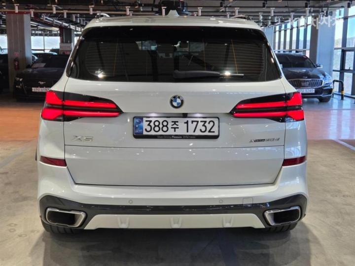 BMW X5 — miniaturë 4