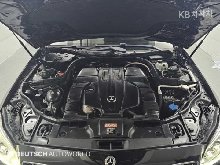 Mercedes-Benz CLS-Class W218 CLS400 W218 7