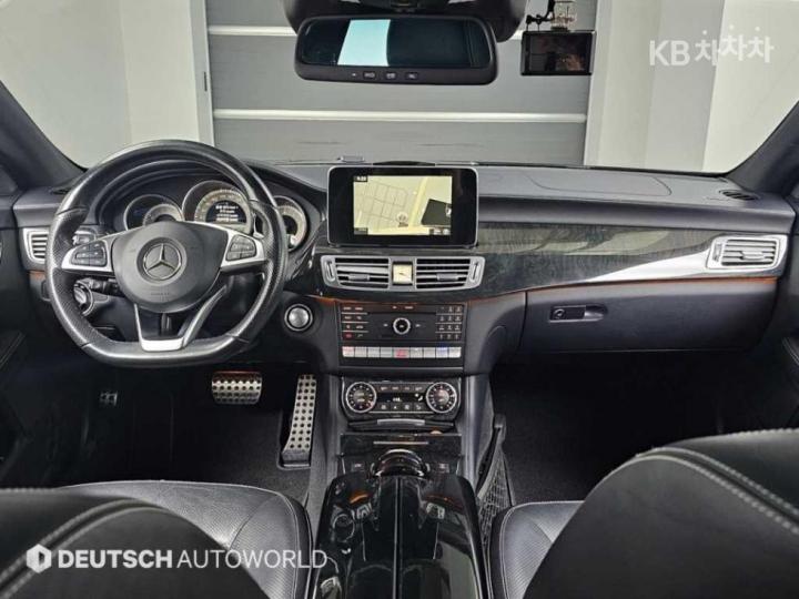 Mercedes-Benz CLS-Class W218 CLS400 W218 8