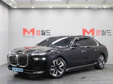 BMW i7 xDrive 60 — foto 1