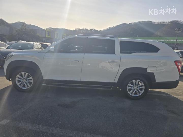 KG Mobility (Ssangyong) Rexton Sport Khan 2.2 Diesel Dynamic 5 Link 4WD Prestige 5