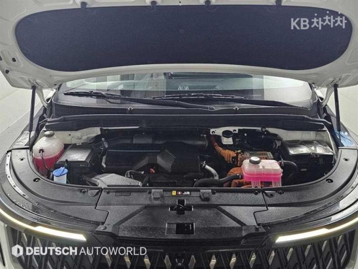 Kia Carnival Hybrid 1.6 HEV Noblesse 7