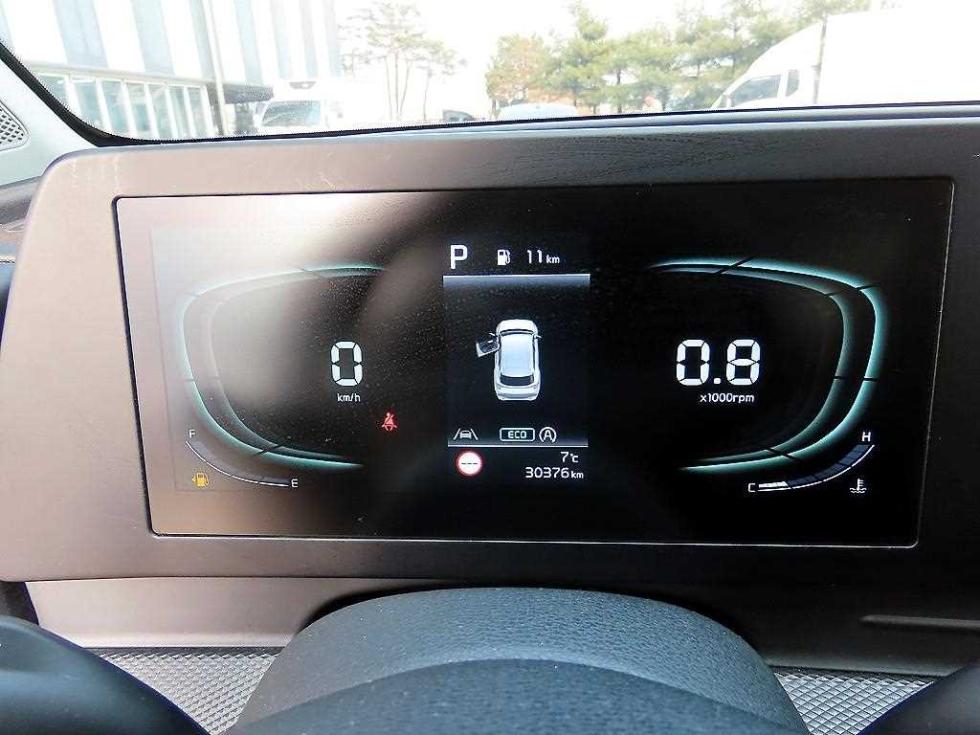 2023 - kia sportage