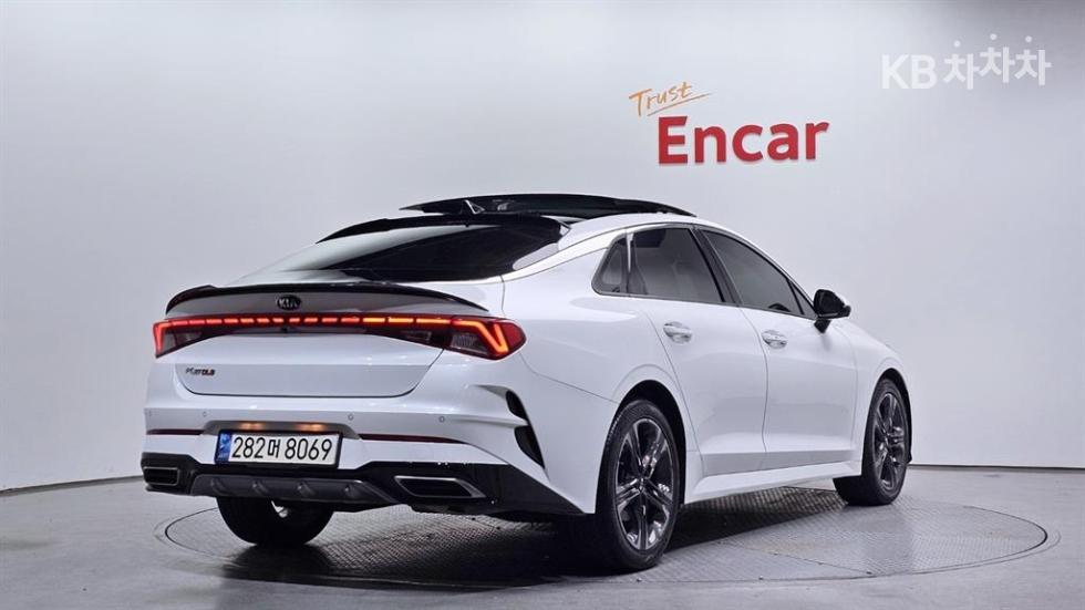 2020 - kia k5