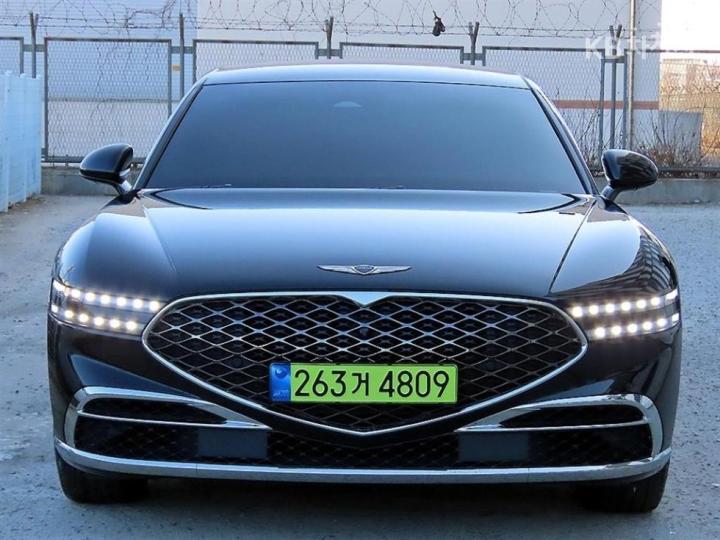 Genesis G90 RS4 3.5T e-S/ C AWD LWB Base Type