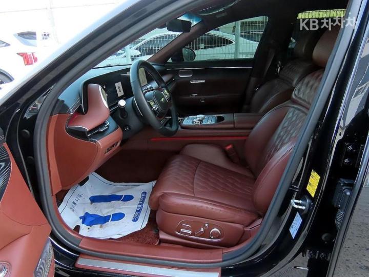 Genesis G90 RS4 3.5T e-S/ C AWD LWB Base Type 6