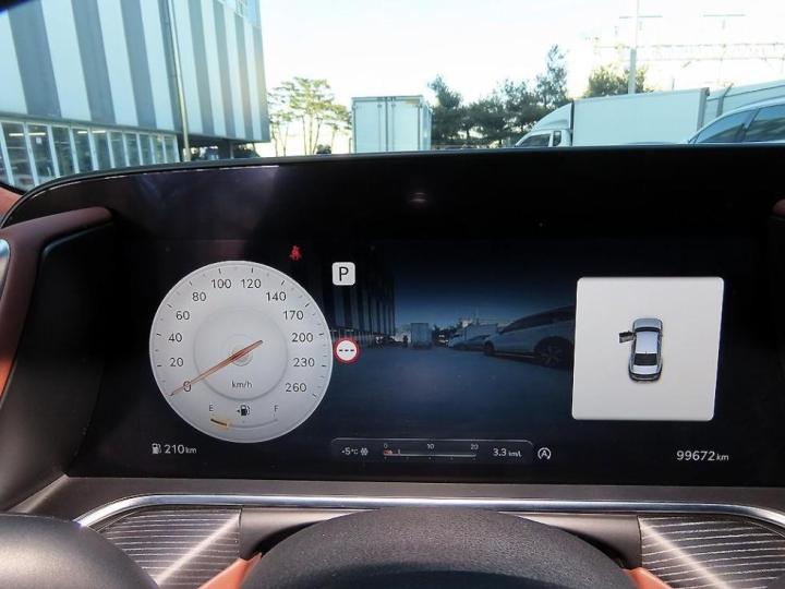 Genesis G90 RS4 3.5T e-S/ C AWD LWB Base Type 10