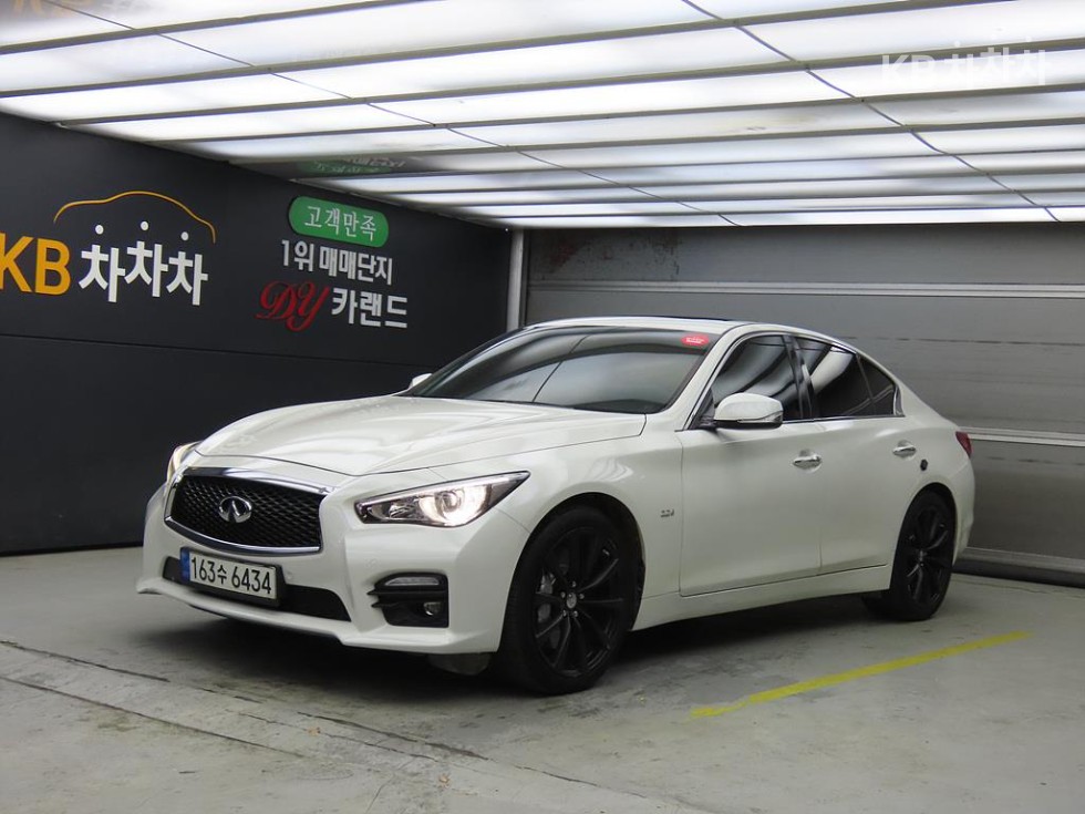 2016 infiniti q50