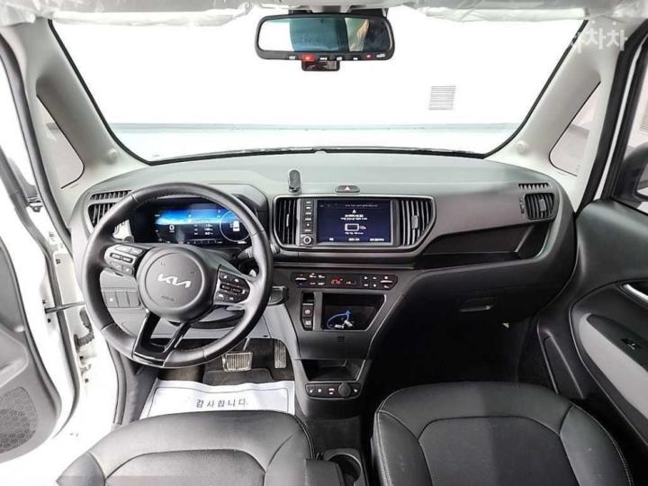 Kia Ray The EV Air 8