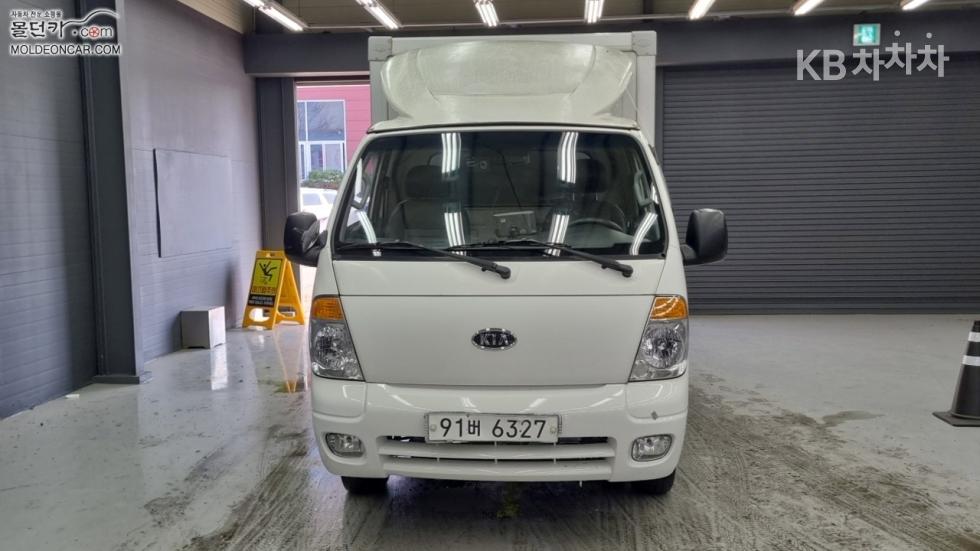 2010 - kia bongo iii