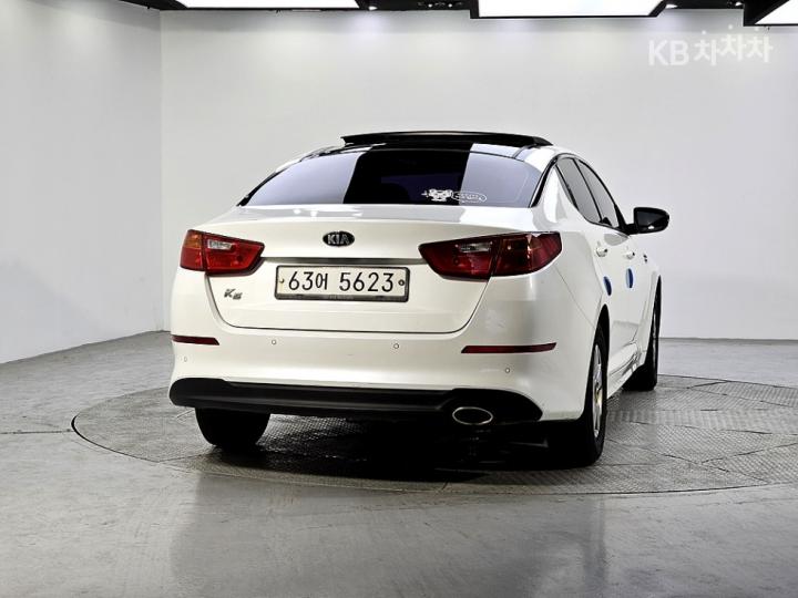 Kia K5 LPI Deluxe Base Type 4