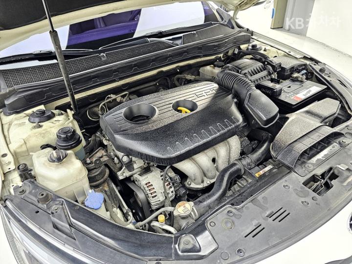 Kia K5 LPI Deluxe Base Type 7