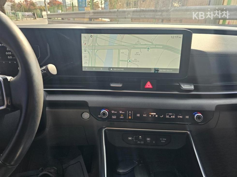 2025 - kia carnival