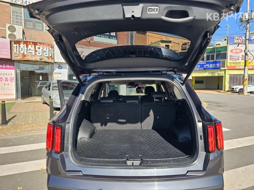 2022 - kia sorento