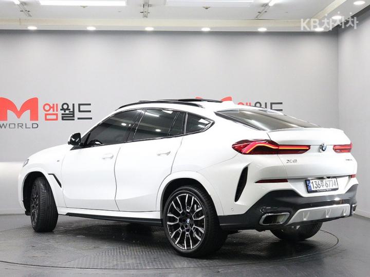 BMW X6 G06 xDrive 40i M Sport Package 4