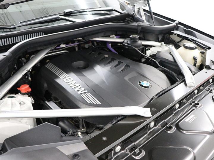 BMW X6 G06 xDrive 40i M Sport Package 7