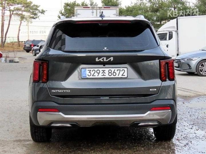 Kia Sorento Hybrid MQ4 1.6T HEV 2WD Noblesse 5