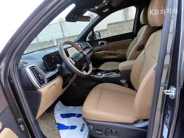 Kia Sorento Hybrid MQ4 1.6T HEV 2WD Noblesse 6