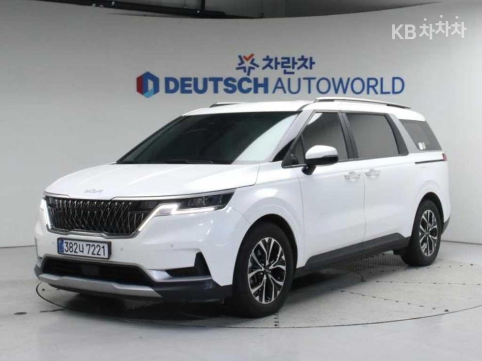 Kia 카니발 4세대 D2.2 9인승 프레스티지 - фото 1