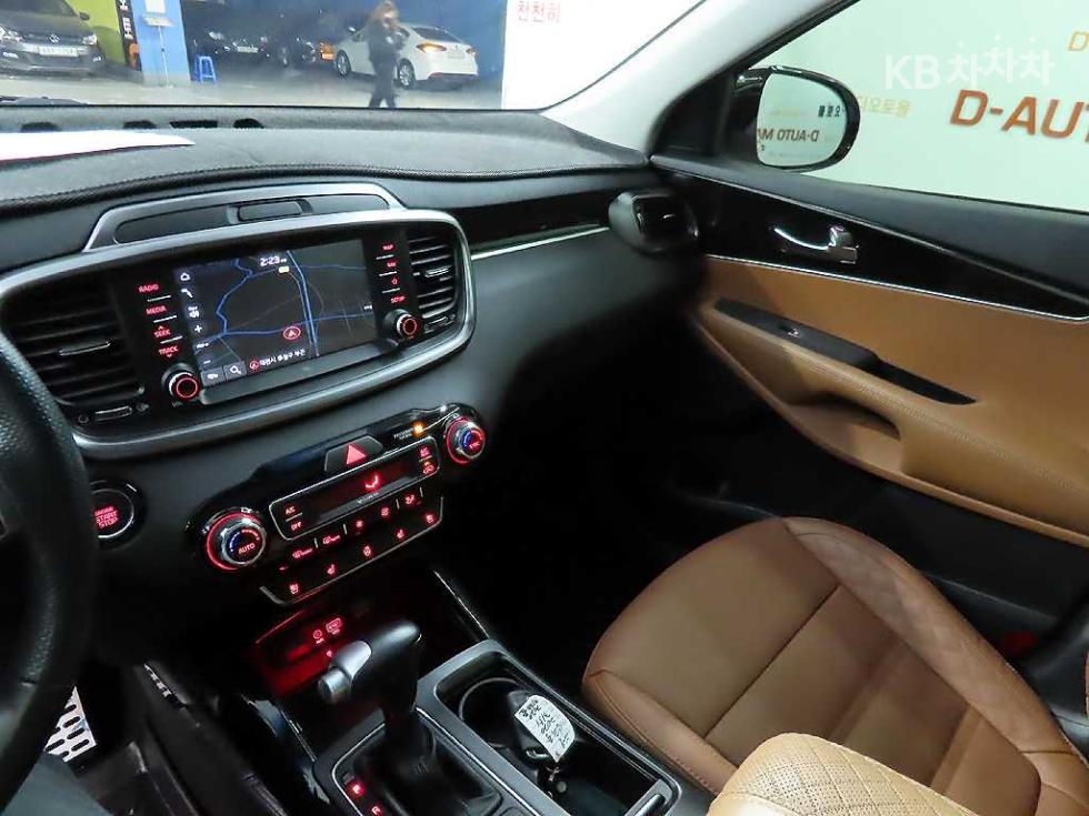 2020 - kia sorento
