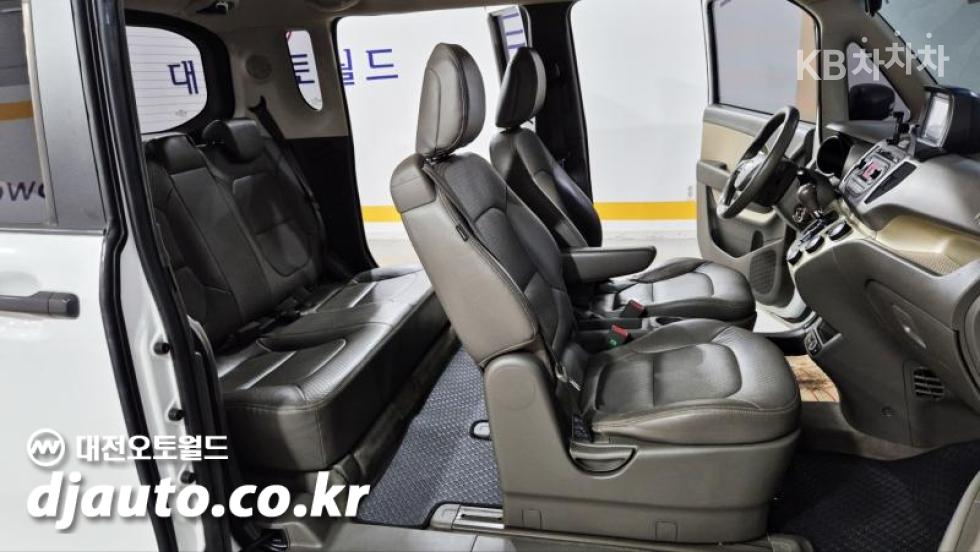 2012 - kia ray