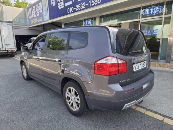 Chevrolet Orlando LPG LT Premium 5