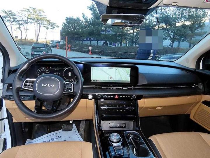 Kia Carnival D2.2 Noblesse 8