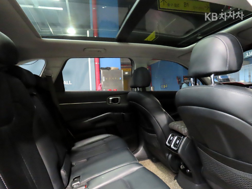 2021 - kia sorento