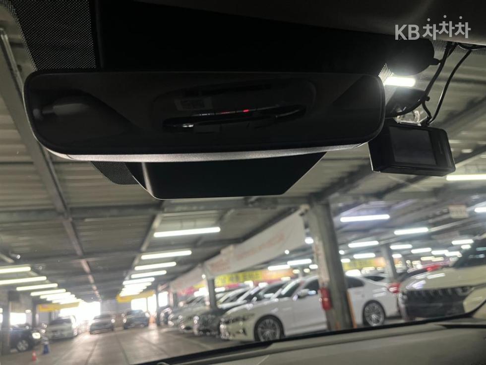 2021 - kia k5