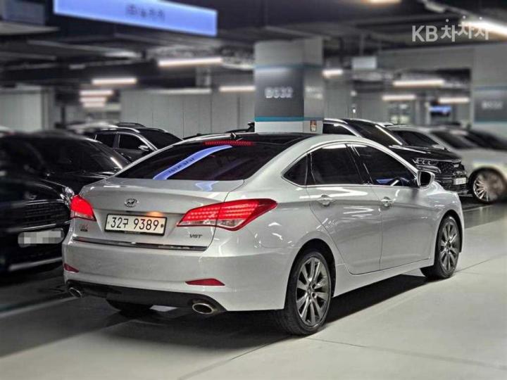 Hyundai i40 Saloon 1.7 VGT PYL 3