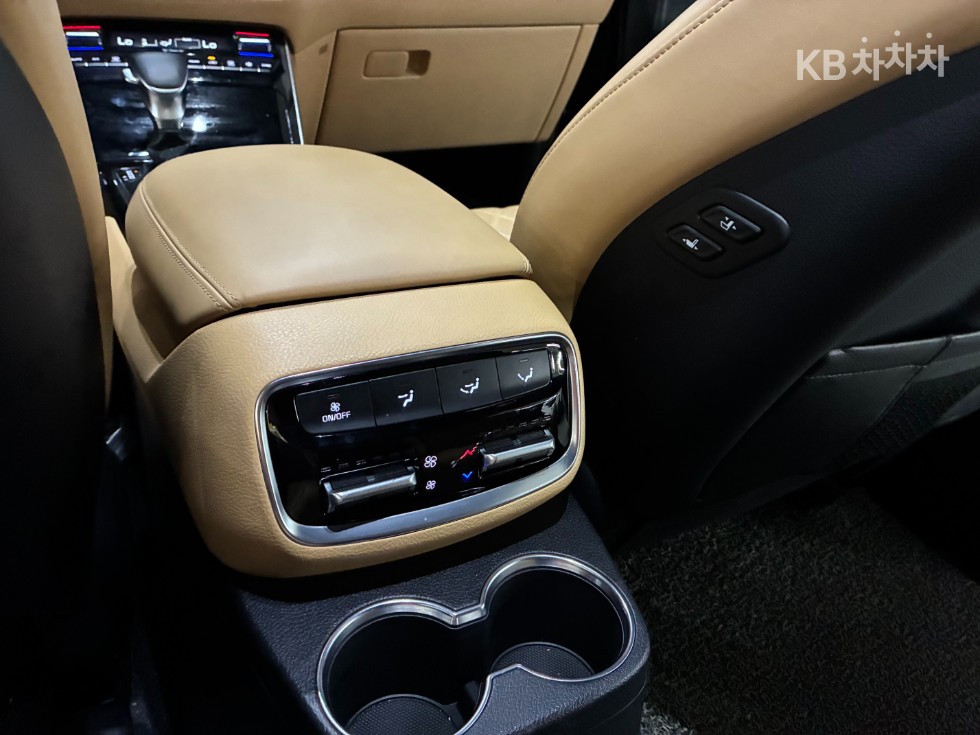 2021 - kia mohave